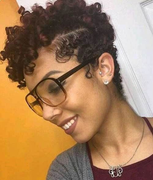 Short Naturally Curly Hairstyles 2019