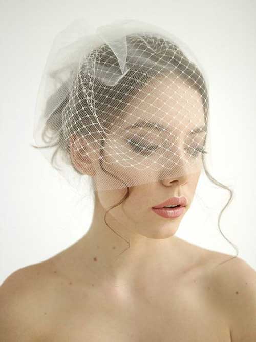 Cute Short Bridal Hairdos