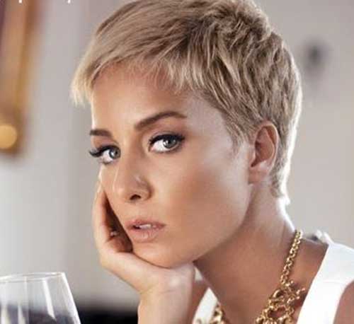 Blonde Pixie Haircuts for Thick Hair