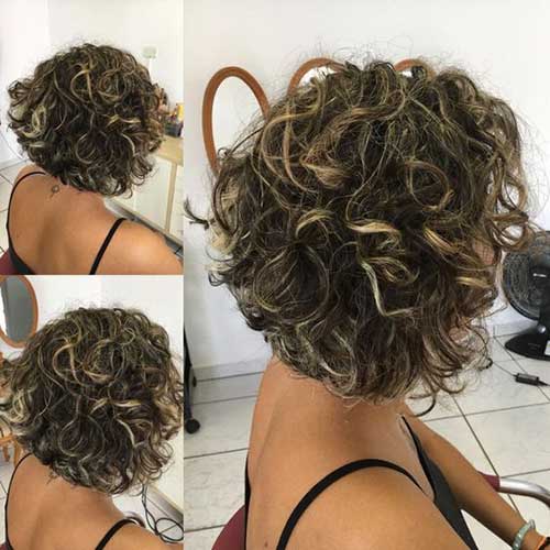 Bob Hairstyles for Curly Hair with Highlights