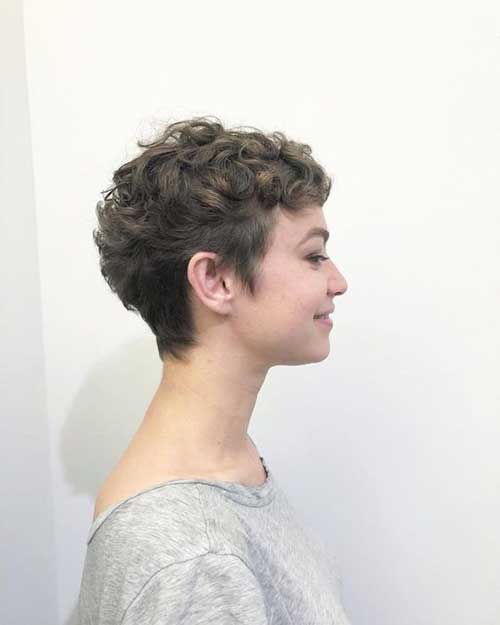 Trendy Curly Pixie Hairstyles-6