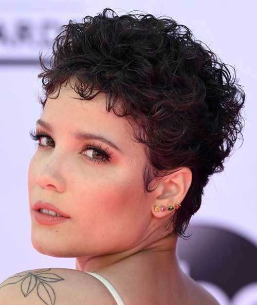 Low Maintenance Short Haircuts for Frizzy Hair