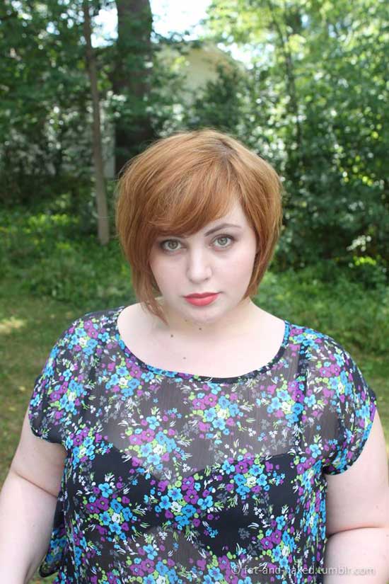 Short Thick Hairstyles for Fat Girls-23