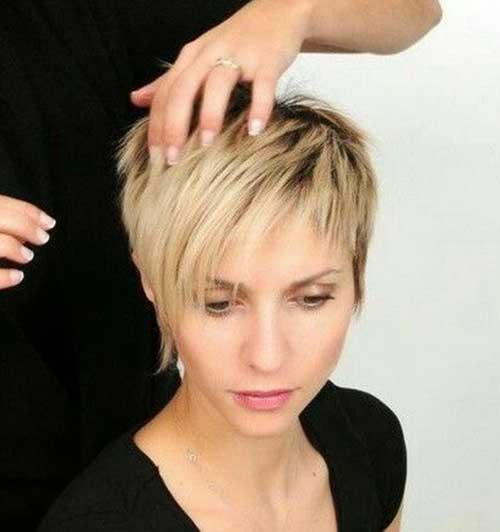 Cute Stylish Pixie Cuts-20